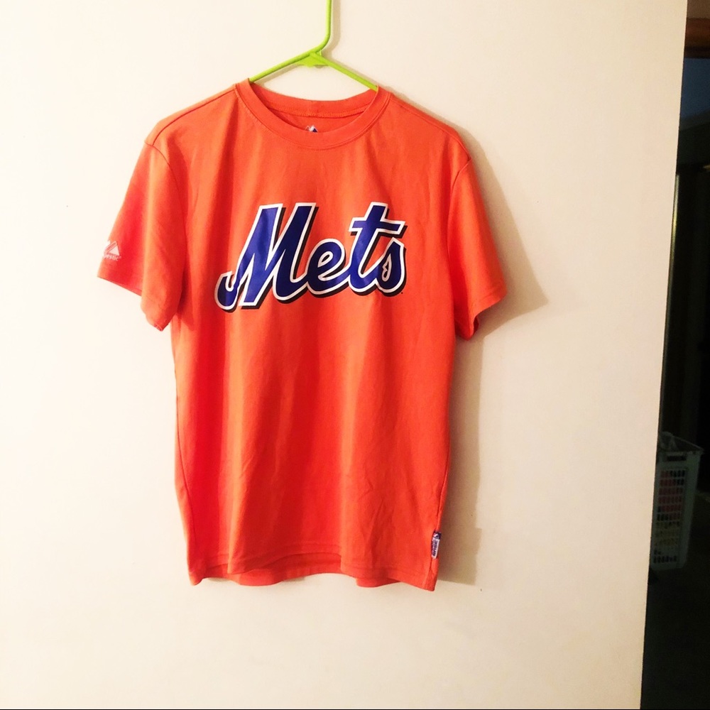Mets women’s T shirt